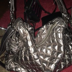 Metallic shoulder bag